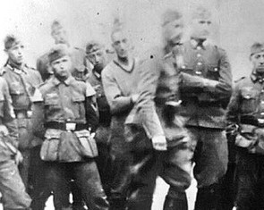 AI tìm ra danh tính kẻ sát nhân trong bức ảnh Holocaust rúng động thế giới