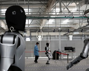 Trung Quốc đưa 'đội quân' gần 300.000 robot vào nhà máy, lấp chỗ trống dân số