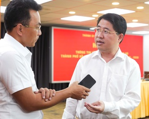 Đại biểu tham quan một số địa điểm nổi bật trước Đại hội Đảng bộ TP.HCM lần I