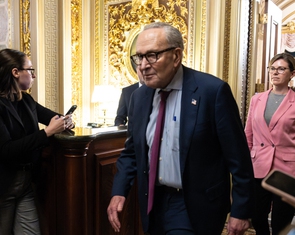 Truyền thông Mỹ: Thượng viện đạt thỏa thuận ngân sách giúp mở cửa chính phủ