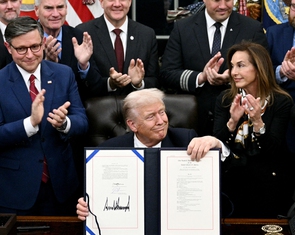 Kết thúc đóng cửa Chính phủ Mỹ: Ai thắng?