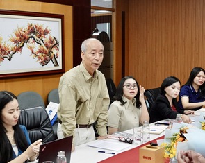 Hơn 2.000 sinh viên Trường đại học Nguyễn Tất Thành học thực hành tại báo Tuổi Trẻ