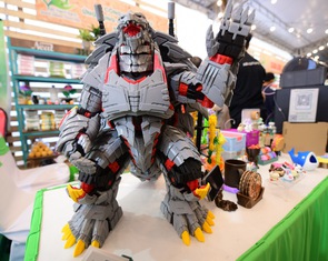 Ngỡ ngàng với độ 'xịn, mịn' của sản phẩm tái chế