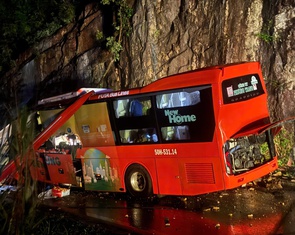 Cấm đèo Khánh Lê, hạn chế đi đèo Sông Pha, xe cộ lên xuống Lâm Đồng đi đường nào?
