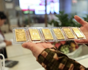Giá vàng thế giới bất ngờ bật tăng