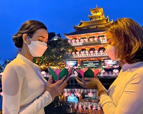 Đài tưởng niệm nạn nhân COVID-19 là địa chỉ của tương lai và hy vọng