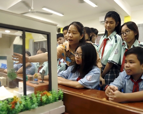 Nhà giáo được hưởng hệ số lương đặc thù