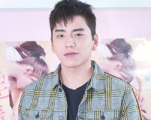 Sốc: Vương Đại Lục khai chi 3,6 triệu Đài tệ để trốn nghĩa vụ quân sự