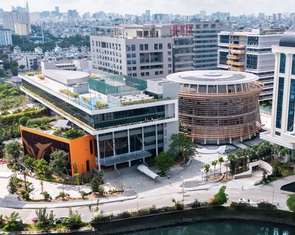 Trung tâm đổi mới sáng tạo đại học với hơn 100 phòng thí nghiệm hiện đại