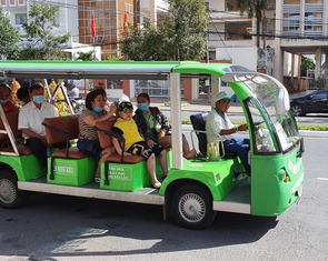 Kiến nghị cho xe điện 4 bánh chở khách du lịch ở Cần Thơ hoạt động lại