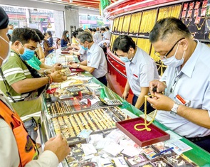 Cơn sốt mua vàng bùng nổ ở Đông Nam Á