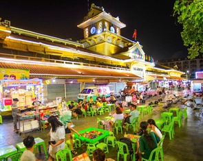 Phố đêm Chợ Lớn ở phường Bình Tây hoạt động từ 1-12