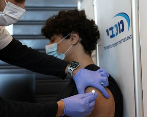 Cảnh báo mới: Trẻ tái nhiễm COVID-19 dễ bị viêm cơ tim, đông máu và suy thận