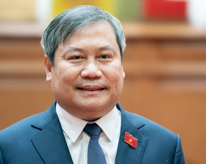 Từ ngày mai, Chủ tịch Hà Nội được Quốc hội trao một số thẩm quyền đặc thù