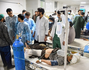 Động đất rung chuyển Afghanistan: Ít nhất 12 người chết, 260 người bị thương