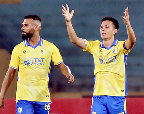 Vòng 10 V-League 2025 - 2026: Thử thách cho HAGL và CLB Hà Nội