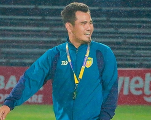 Phan Thanh Bình làm trợ lý, CLB Đồng Tháp 'thay tướng'