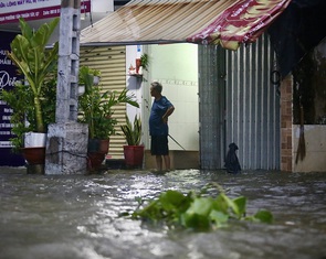 Chiều nay, triều cường TP.HCM tại Phú An, Thủ Dầu Một có thể phá vỡ mọi mốc từng ghi nhận
