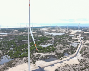 Vingroup quan tâm dự án điện gió 9.100 tỉ đồng tại Quảng Trị