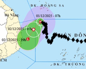 Bão số 15 ít di chuyển, từ mai miền Trung mưa vừa đến mưa to