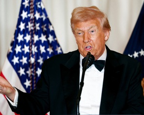 Ông Trump nói Nga đang ở thế thượng phong so với Ukraine, chê châu Âu 'nói nhiều làm ít'