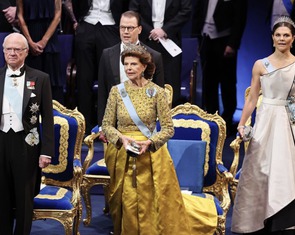 Long trọng lễ trao Giải Nobel 2025, chủ nhân Nobel Hòa bình đến Na Uy