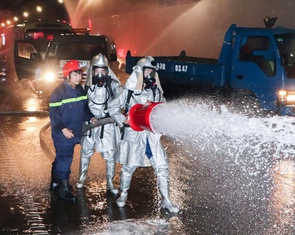 Làm gì khi bị kẹt và cháy lớn trong hầm Hải Vân?