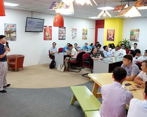 Báo Tuổi Trẻ tập huấn truyền thông phục vụ tuyển sinh, xây dựng thương hiệu