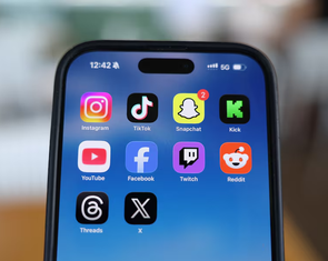 Úc cấm mạng xã hội, giới trẻ ồ ạt chuyển sang ứng dụng lạ