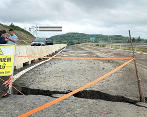 Cao tốc Bắc - Nam qua phía đông Đắk Lắk bị đứt gãy vì mưa lũ gây dịch chuyển đất