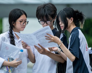 Bộ GD-ĐT lấy ý kiến quy chế thi tốt nghiệp THPT 2026: Vẫn 4 môn, giảm thủ tục, tăng công nghệ