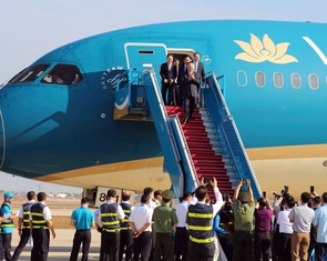 Ngắm 3 máy bay đầu tiên hạ cánh sân bay Long Thành