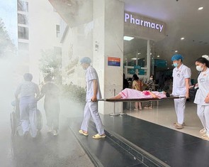 Bệnh viện Hùng Vương diễn tập chữa cháy tại khu vực có nhiều sản phụ