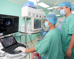 4 cuộc đời hồi sinh nhờ ghép tạng và ghép tủy