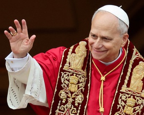 Bài giảng Giáng sinh đầu tiên, Giáo hoàng lên tiếng về 'vết thương' chiến tranh