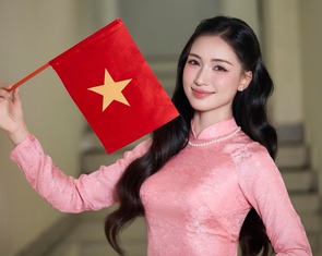 Hòa Minzy khoe năm 2025 rực rỡ với loạt thành tích khủng