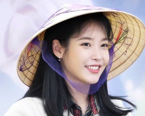 IU viết thư tay bằng tiếng Việt, fan thích thú 'đứng ngồi không yên'