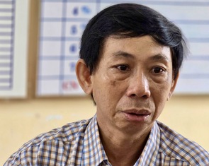 Thầy hiệu trưởng ở Phú Yên cũ bật khóc vì ám ảnh trận lũ dữ