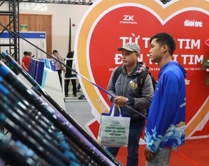 Góp toàn bộ doanh thu tại triển lãm hỗ trợ bà con vùng bão lũ