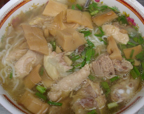 Bún măng vịt, cháo vịt, tiết canh vịt vào top 50 món vịt ngon nhất thế giới