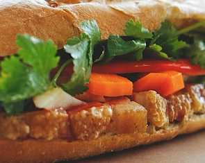 Bánh mì heo quay, bánh mì thịt nguội... vào top 50 bánh mì kẹp ngon nhất thế giới