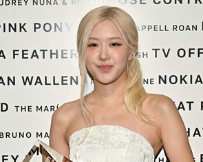 Rosé BlackPink là Người tạo hit toàn cầu của năm nhờ cơn sốt APT