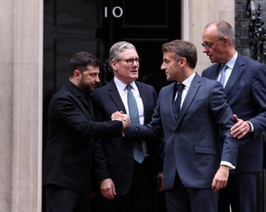 Tổng thống Zelensky tới London hội đàm với ba nhà lãnh đạo châu Âu