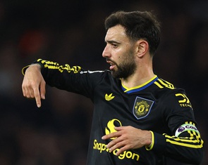 Bruno Fernandes rực sáng, Man United thắng tưng bừng Wolves