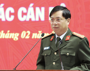 5 đại tá, 6 thượng tá Công an Ninh Bình xin nghỉ hưu trước tuổi