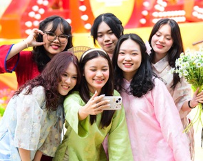 Thời cơ vươn mình của dân tộc