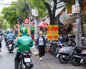 Lấn chiếm vỉa hè: Luật rất rõ về xử phạt, chỉ cần thực hiện nghiêm