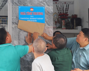 Quận 7 không còn hộ nghèo, chuyển đổi số hướng tới đô thị thông minh