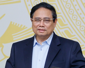 Thủ tướng chỉ đạo mới về chi trả lương hưu, trợ cấp bảo hiểm qua ngân hàng