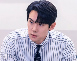 Yoo Yeon Seok trốn thuế 7 tỉ won